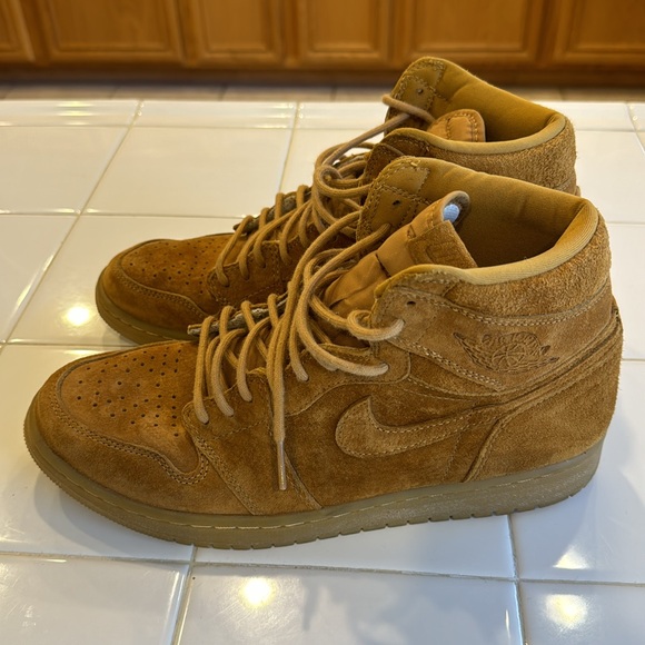 Nike Air Jordan High Suede Tan Size 10.5 - Picture 2 of 6